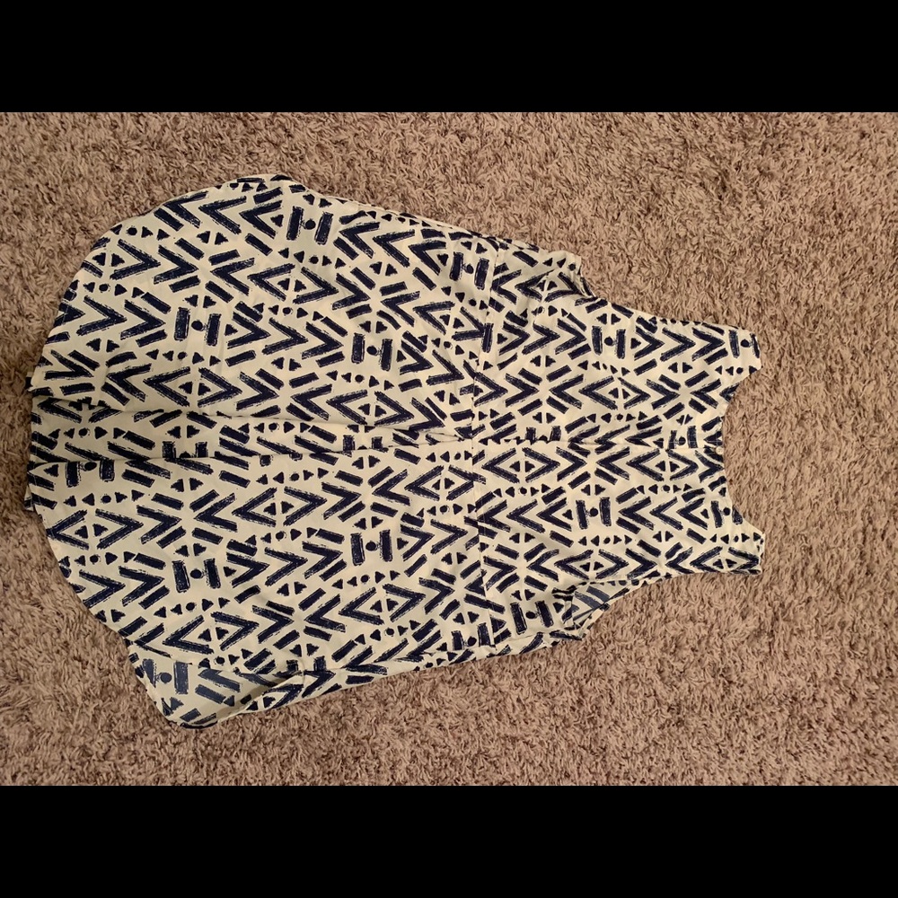 Tank - Picture 2 of 2